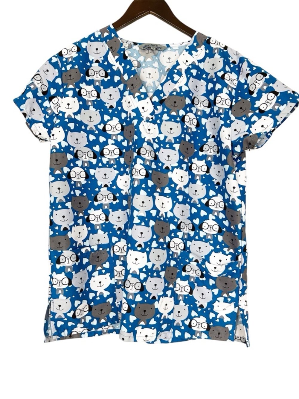 Wear for Care blue scrub top cute dogs glasses cats